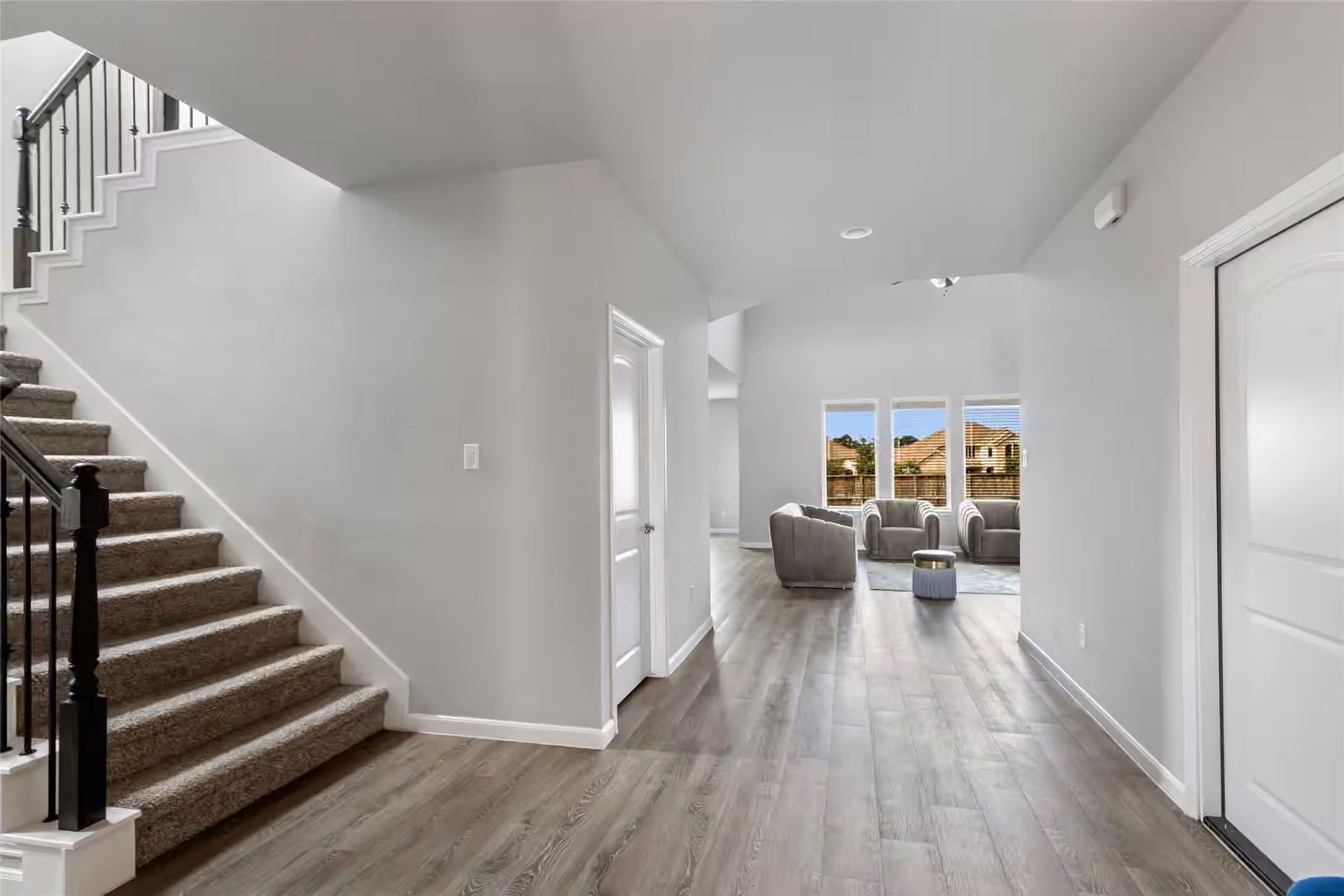 Photo 5 of 18215 E Bayonne Channel Court Court, Houston, TX