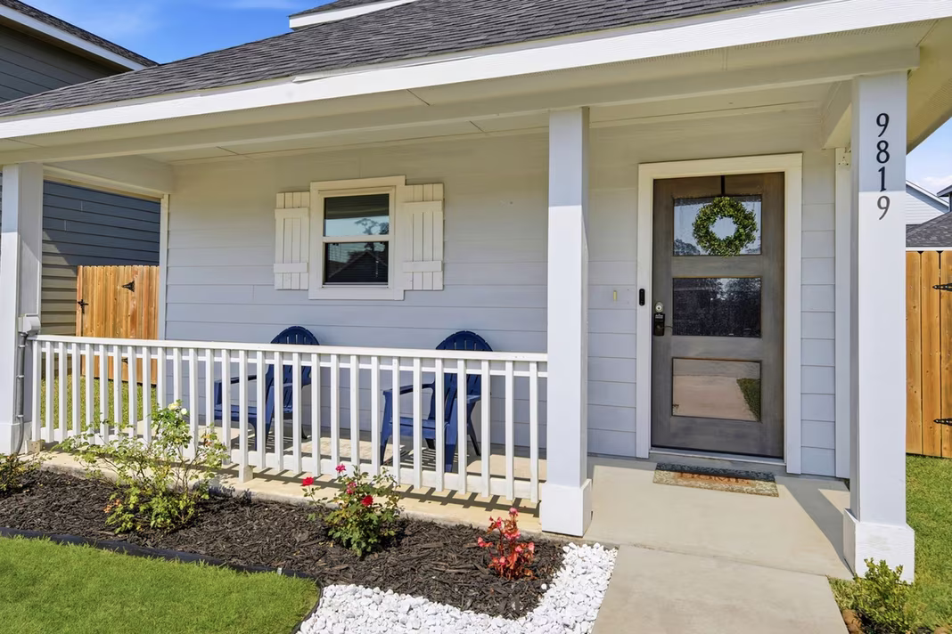 Photo 4 of 9819 Emerald Stone Way, Conroe, TX