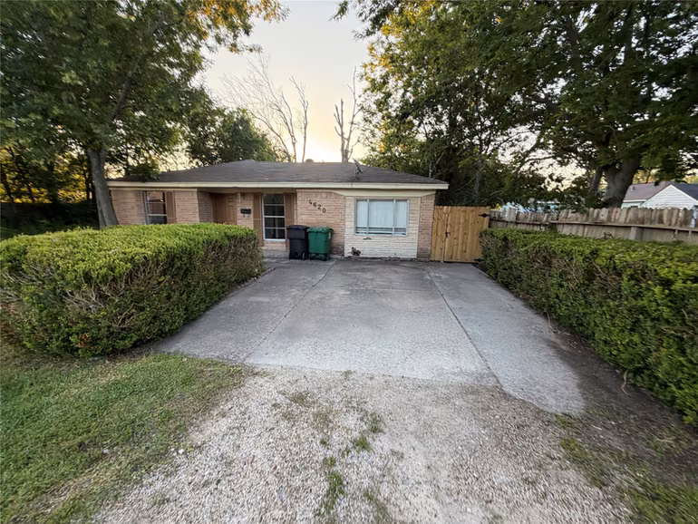 Photo of 4620 Werner Street, Houston, TX 77022