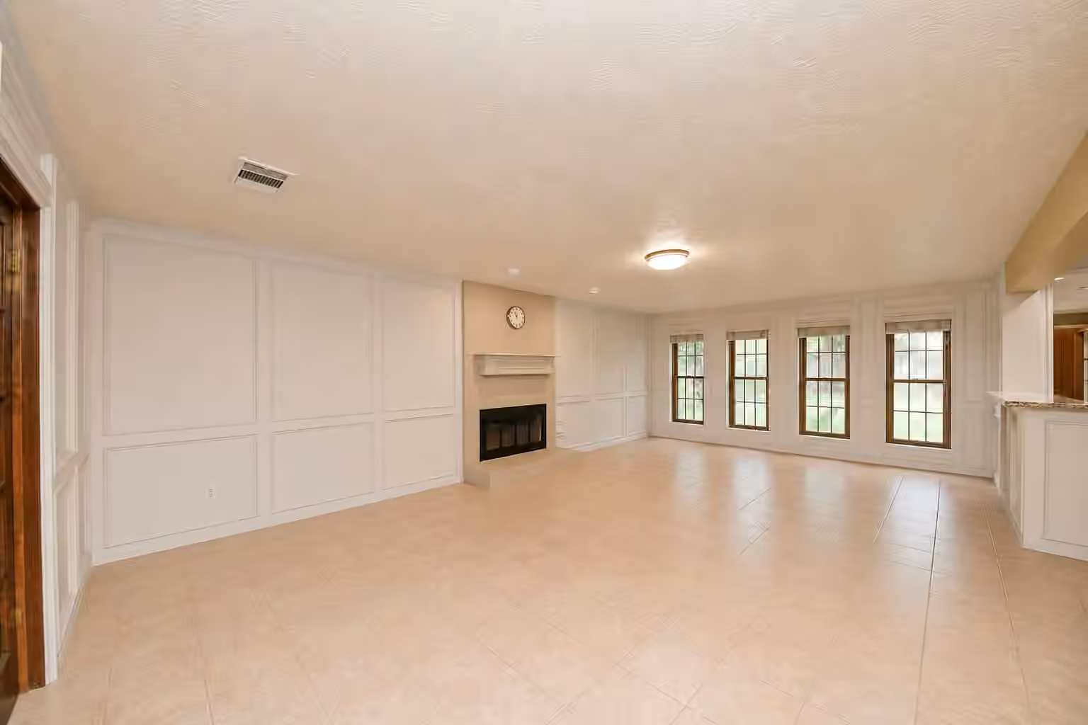 Photo 3 of 2307 Stephens Grant Drive, Sugar Land, TX