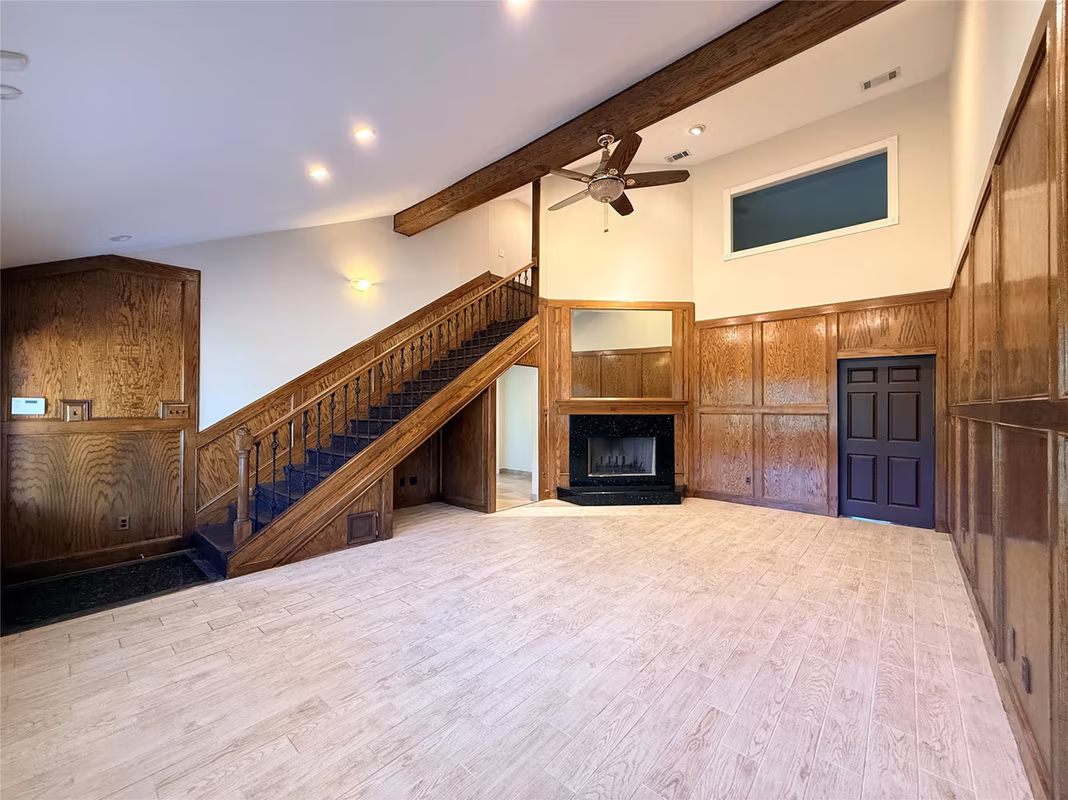 Photo 4 of 8638 Catalina Lane, Houston, TX