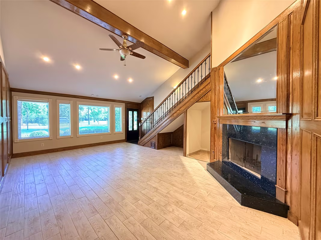 Photo 6 of 8638 Catalina Lane, Houston, TX