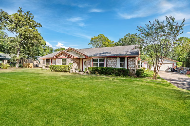 Photo of 12715 Oakfield Drive, Cypress, TX