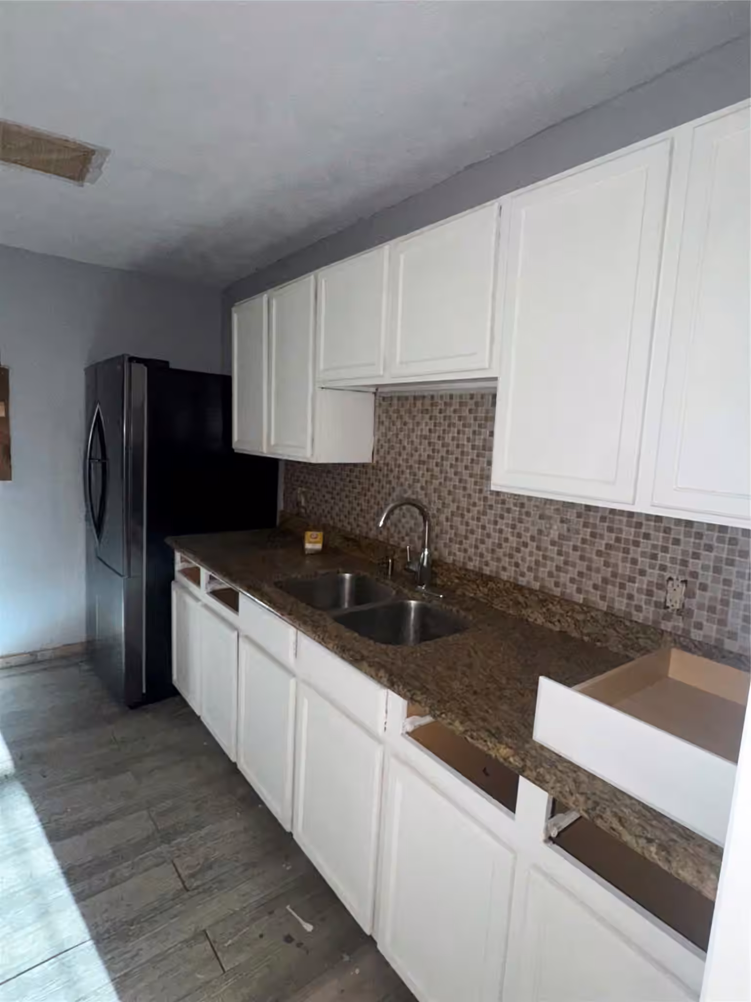 Photo 3 of 4116 Castor Street, Houston, TX