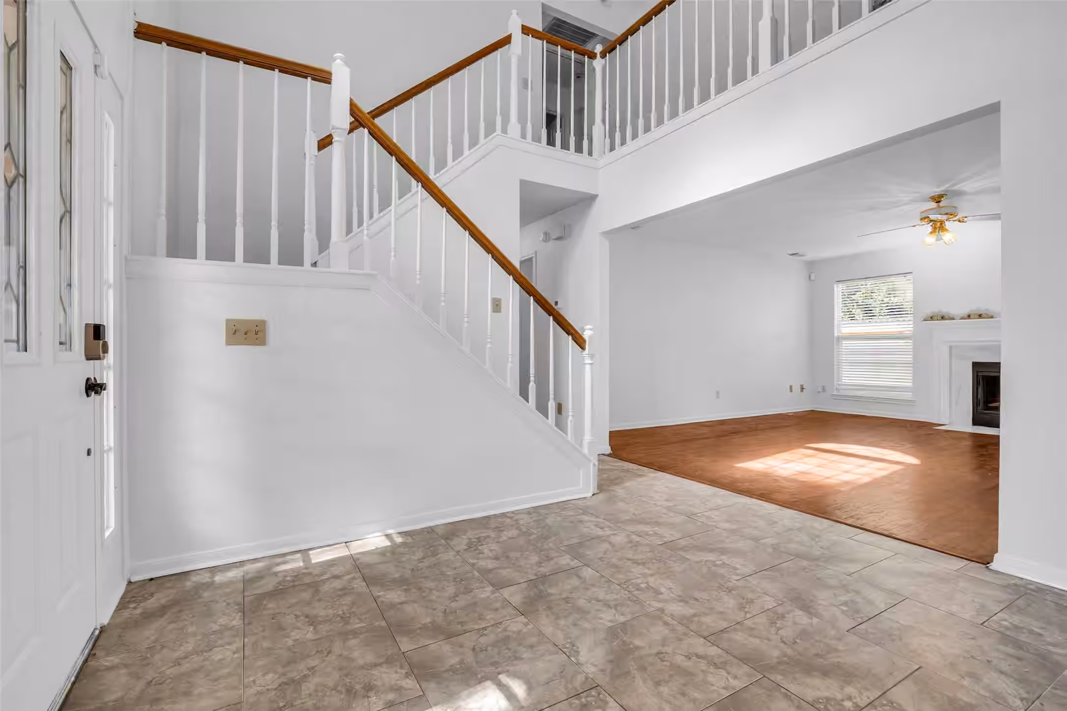 Photo 5 of 4007 Greenwood Drive, Pearland, TX
