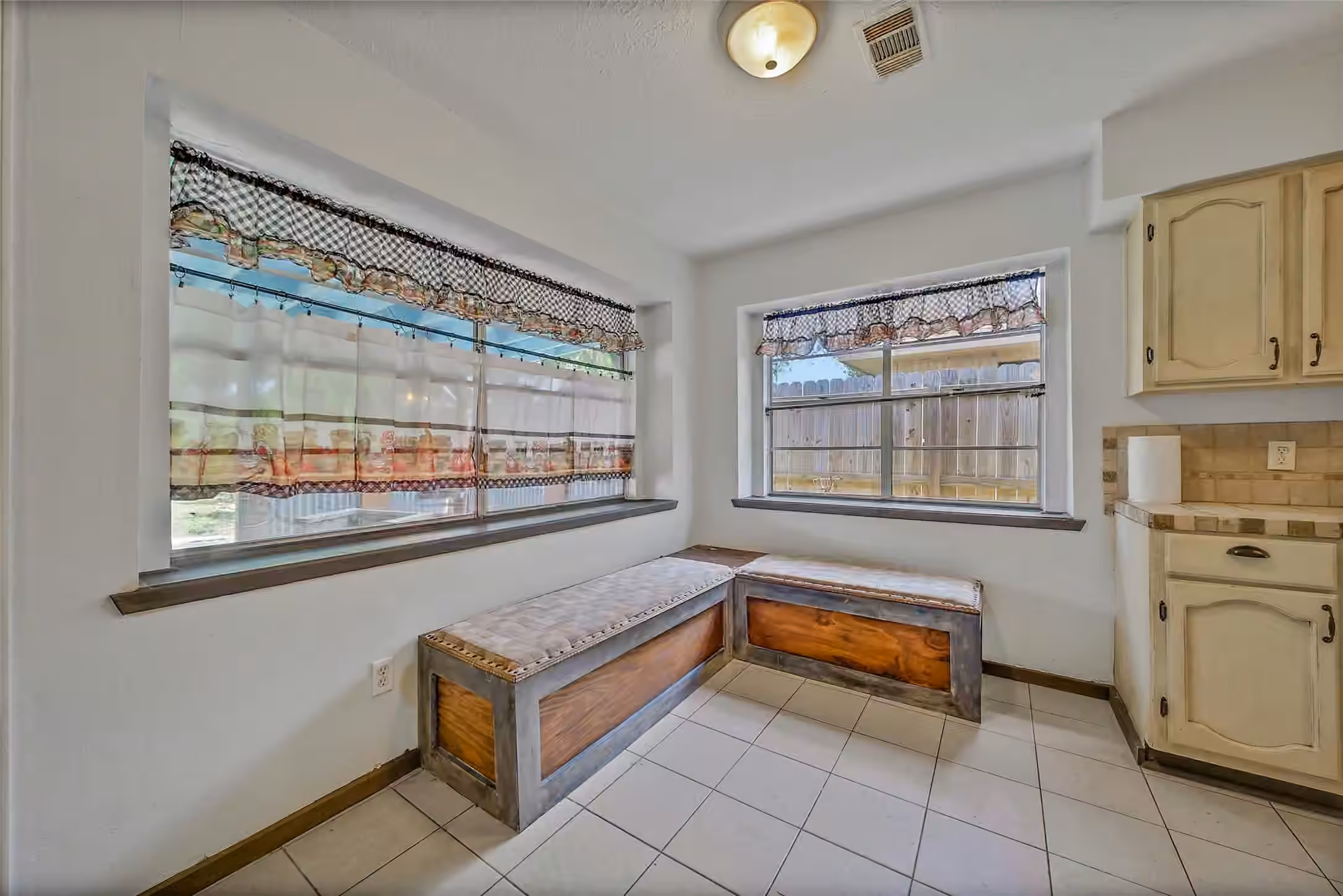 Photo 6 of 3418 Almondwood Drive, Spring, TX