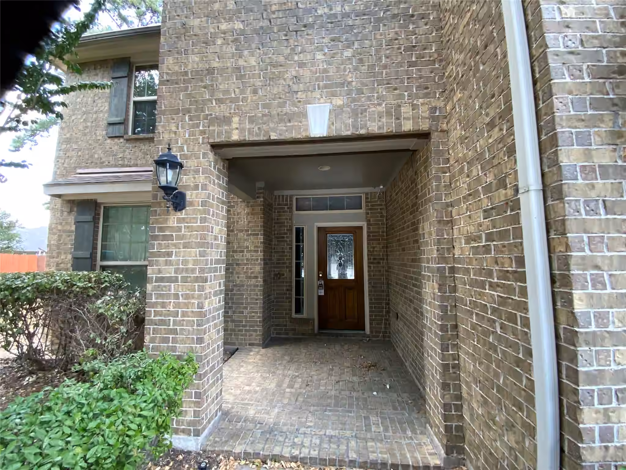 Photo 3 of 5918 Vinland Shores Court, Spring, TX