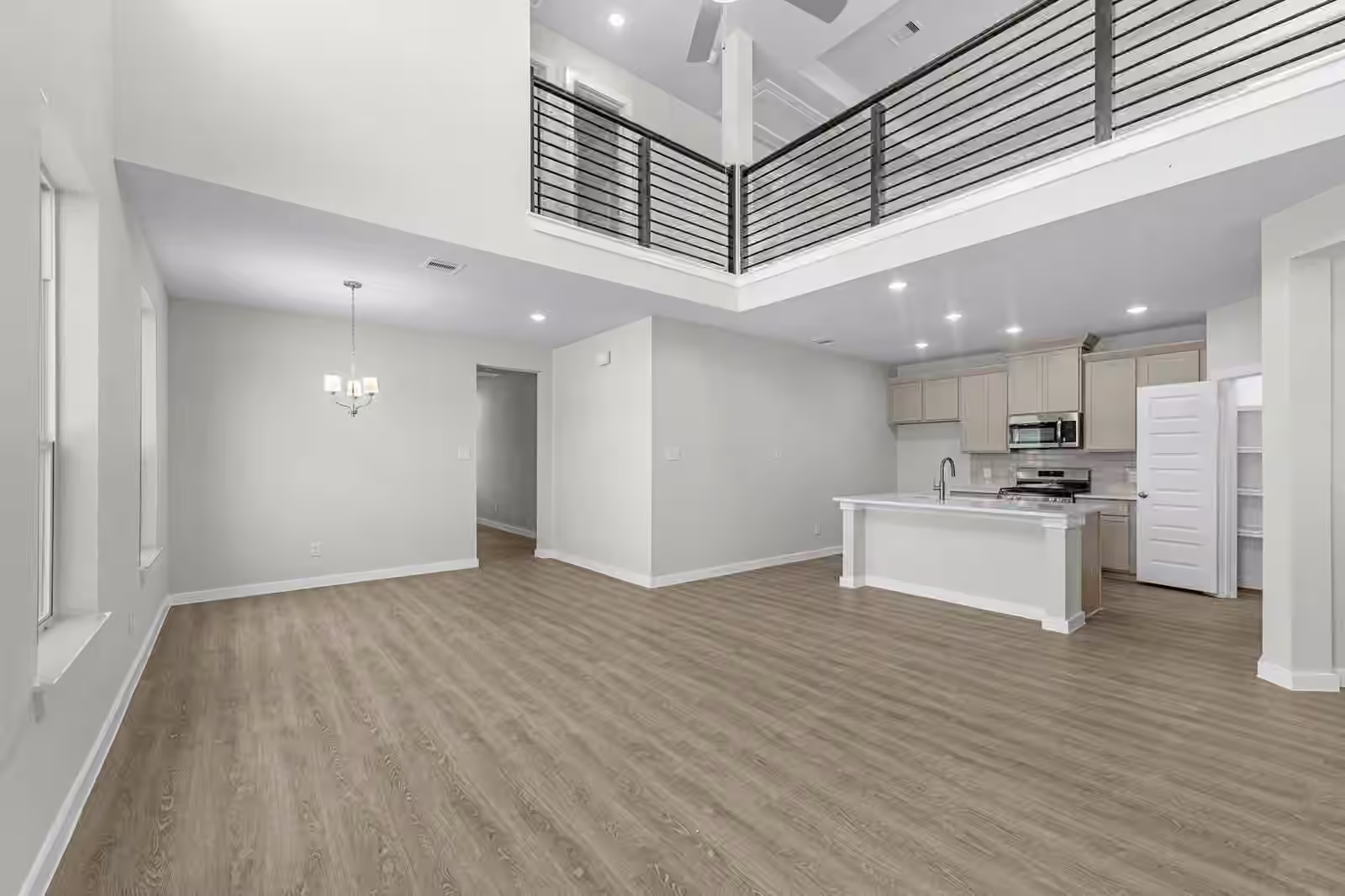 Photo 6 of 11769 Whirlaway Drive, Willis, TX