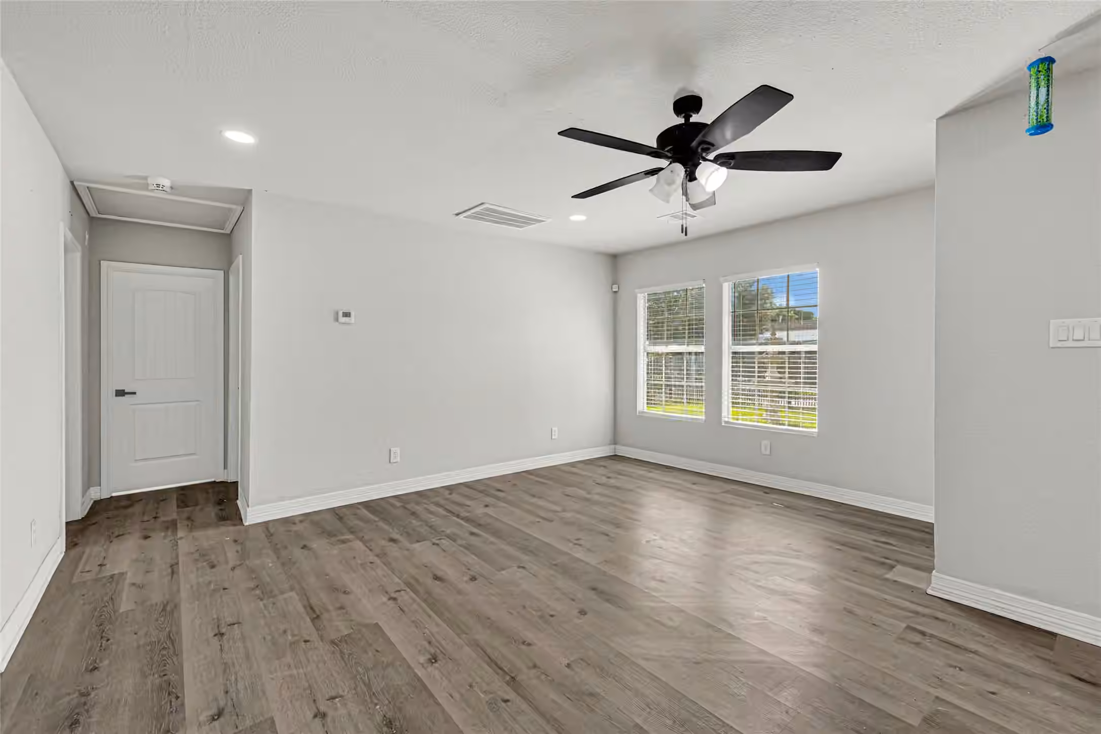 Photo 5 of 1114 Maroby Street, Houston, TX