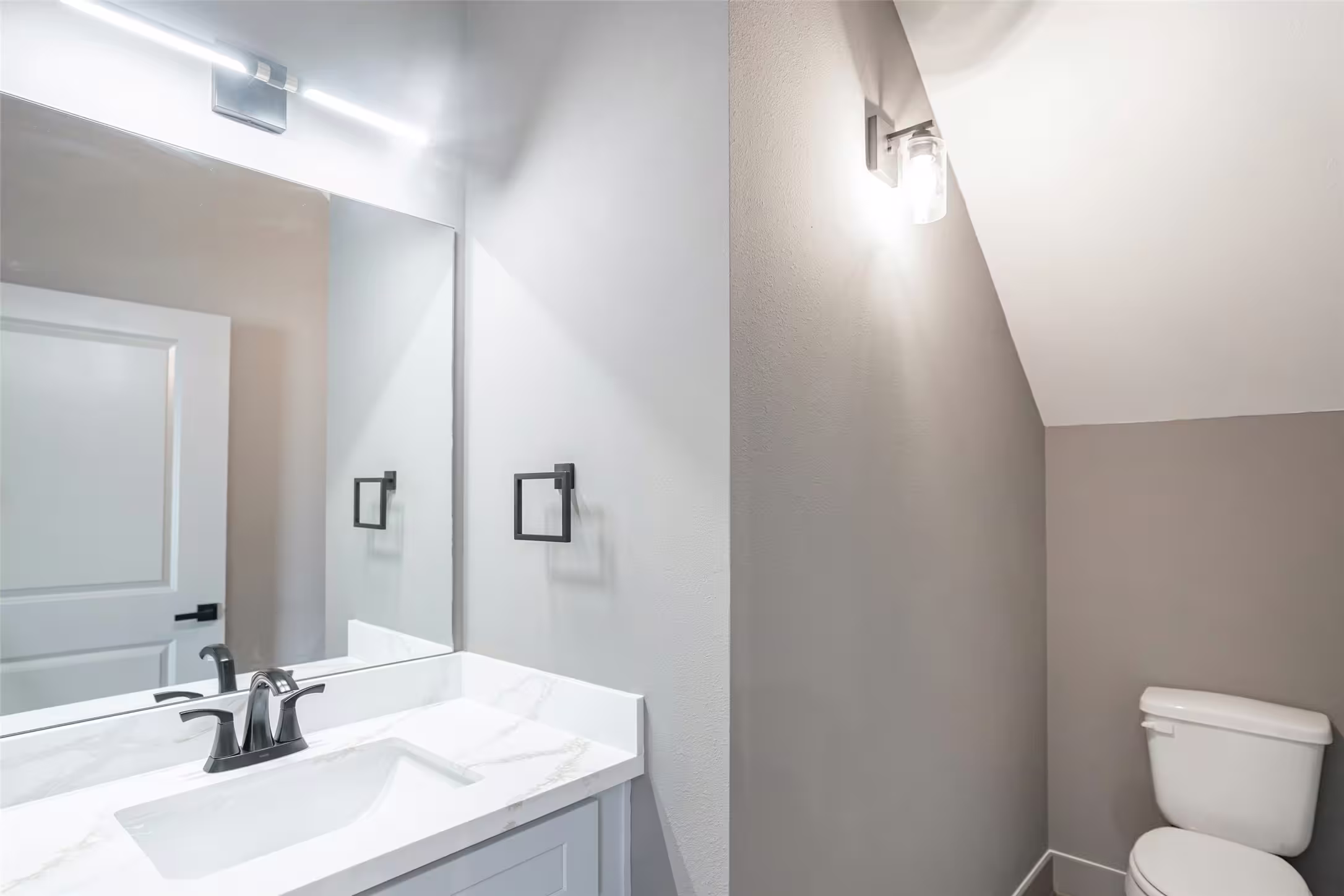 Photo 7 of 9916 Dipping Woods Street, Houston, TX