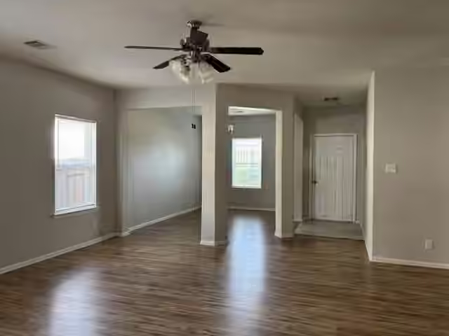 Photo 2 of 7434 Seabiscuit Bay Lane, Humble, TX