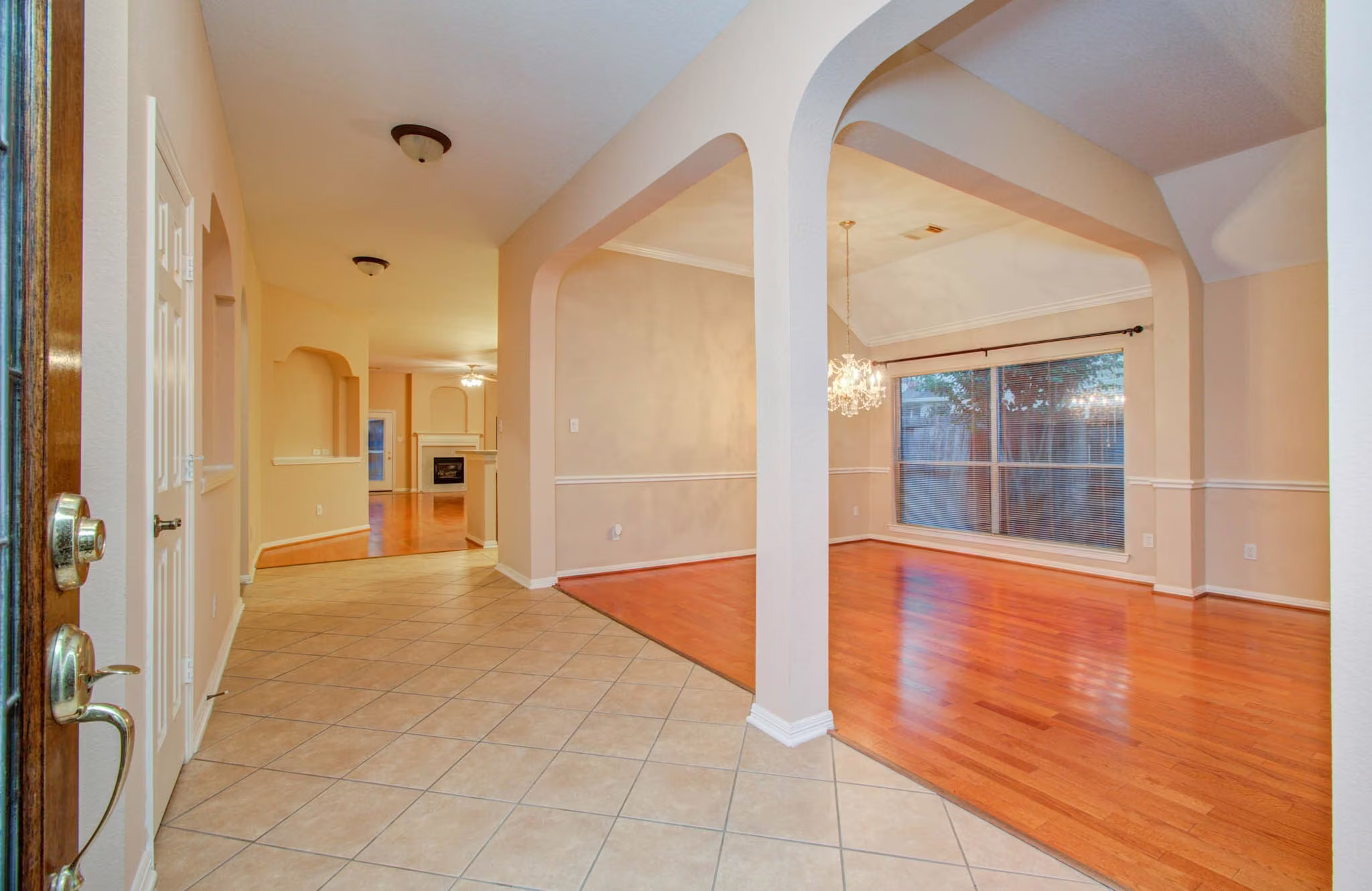 Photo 3 of 14403 Red Tailed Hawk Lane, Houston, TX