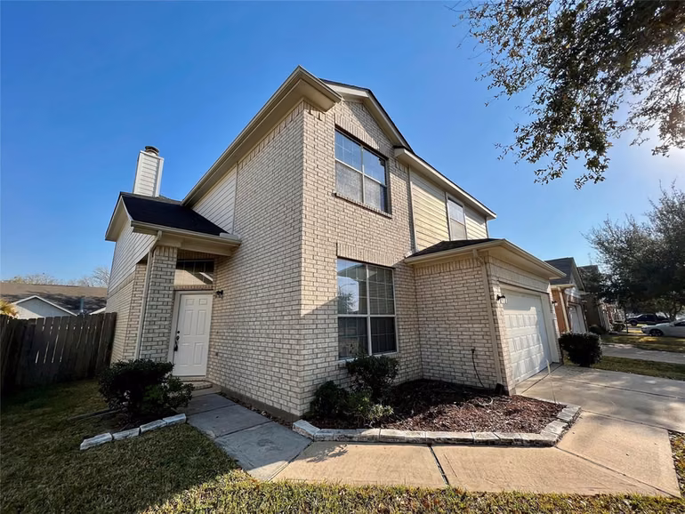 Photo of 16622 Pademelon Drive, Sugar Land, TX 77498