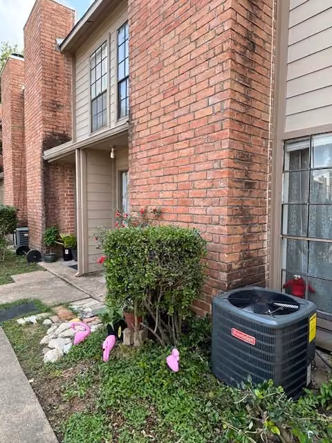 Photo 2 of 10501 South Drive 251, Houston, TX