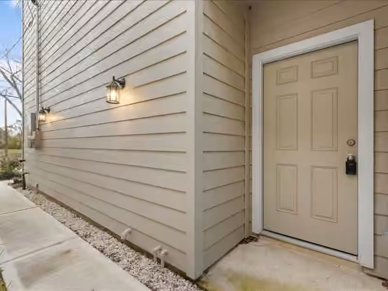 Photo 4 of 9024 Madera Road, Houston, TX