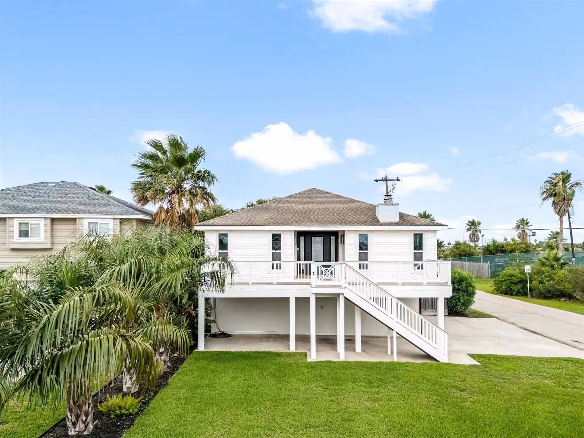Photo 2 of 8902 Teichman Road, Galveston, TX