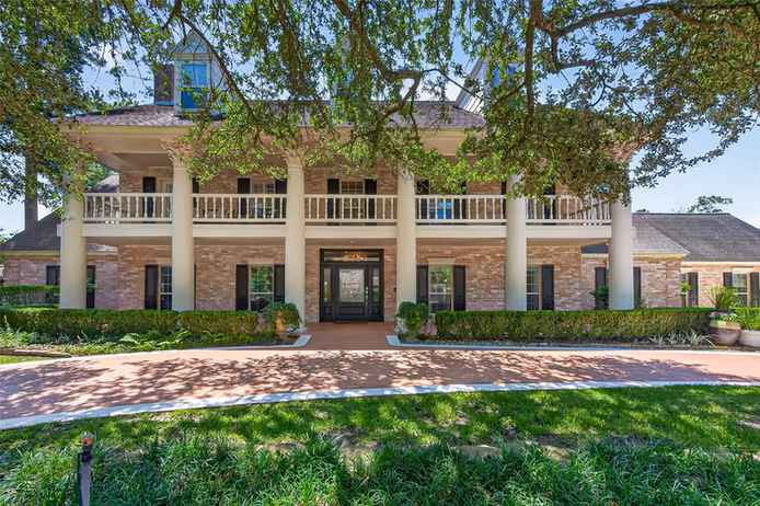Photo 2 of 9303 Tranquil Park Drive, Spring, TX