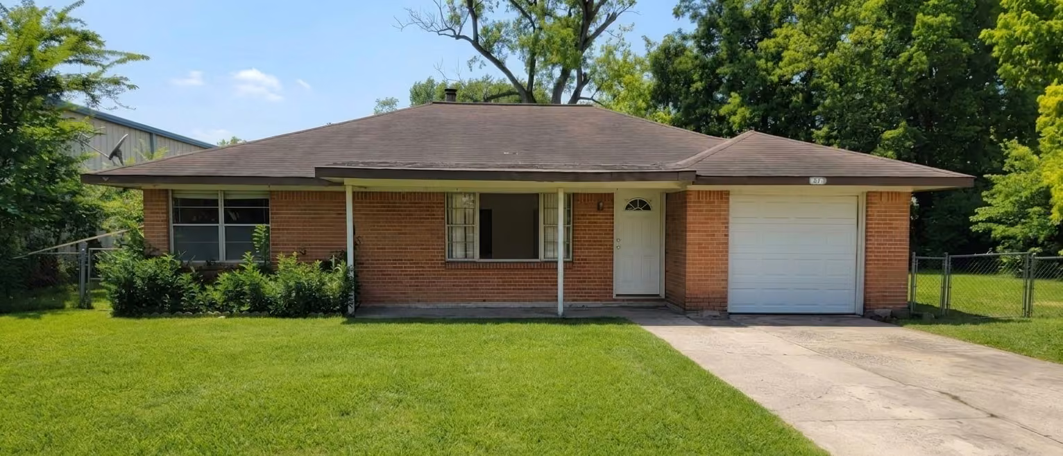 Photo 2 of 15623 Lee Road, Houston, TX