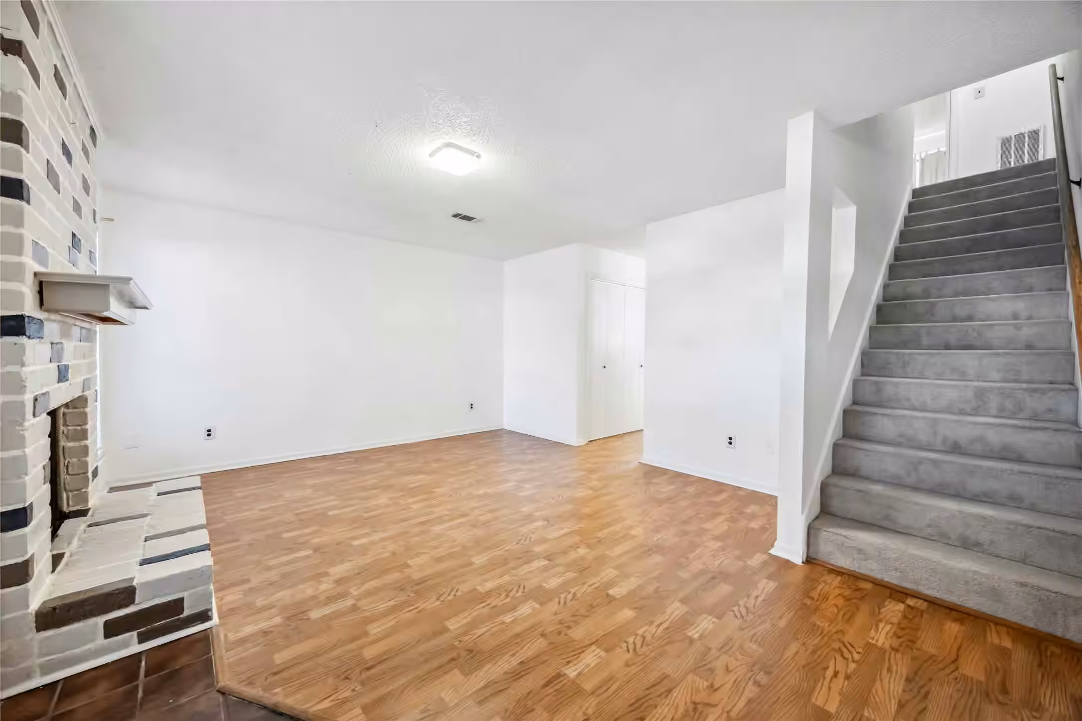 Photo 2 of 17814 Kings Park Lane, Houston, TX