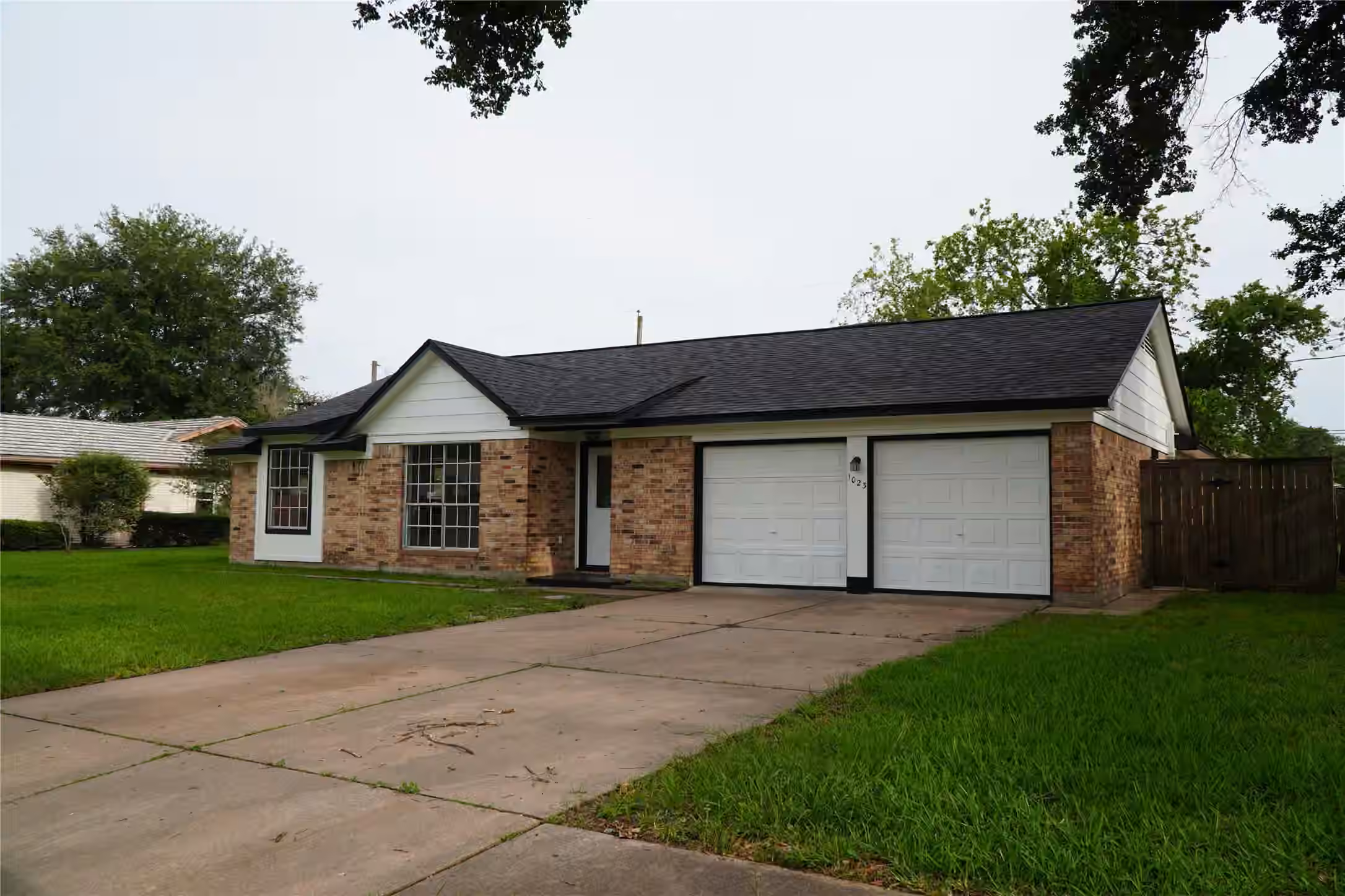 Photo of 1023 Twinbrooke Drive, Houston, TX