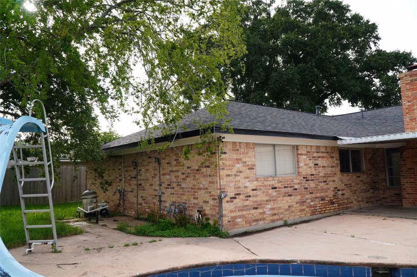 Photo 5 of 1023 Twinbrooke Drive, Houston, TX