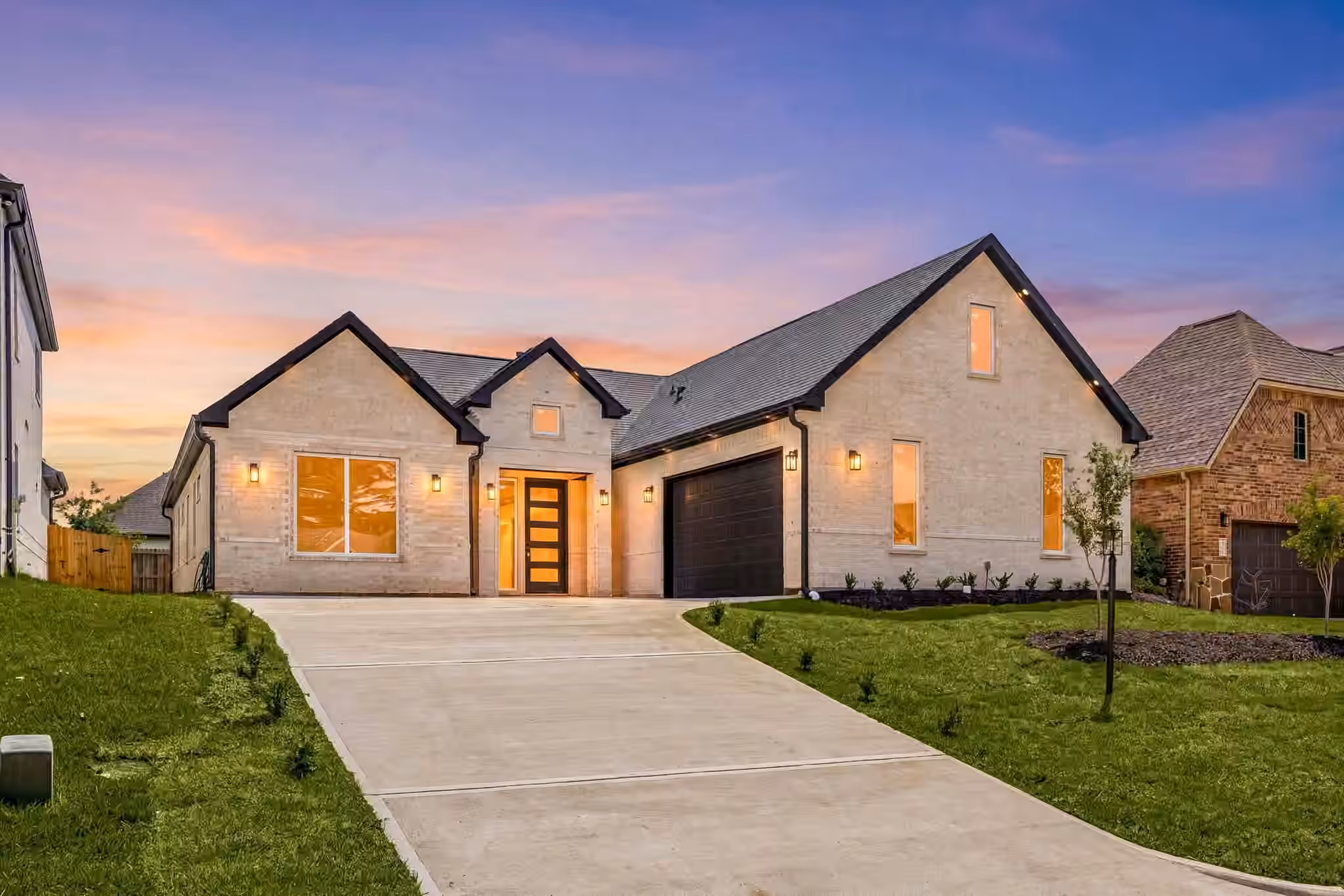 Photo of 98 Camden Hills Drive, Montgomery, TX 77356