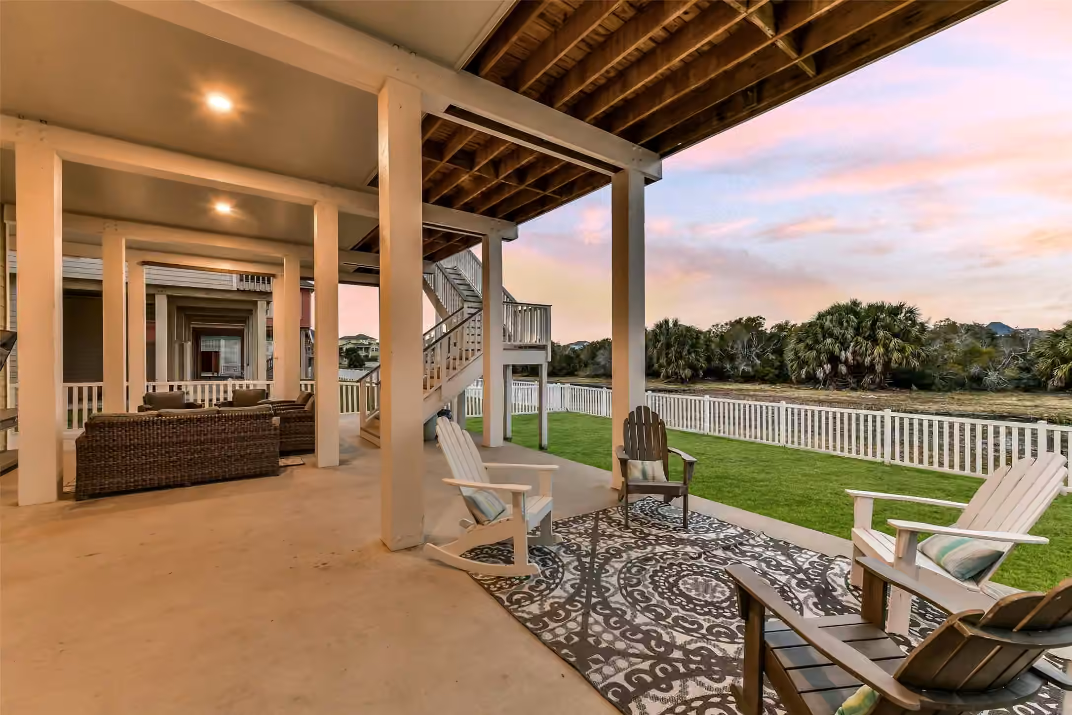 Photo 2 of 13602 Windlass Circle, Galveston, TX