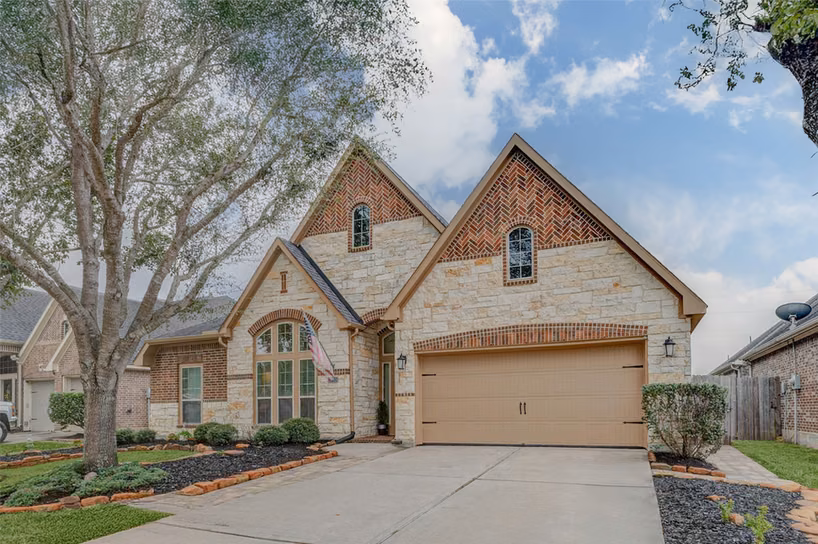 Photo 5 of 28915 Davenport Drive, Katy, TX
