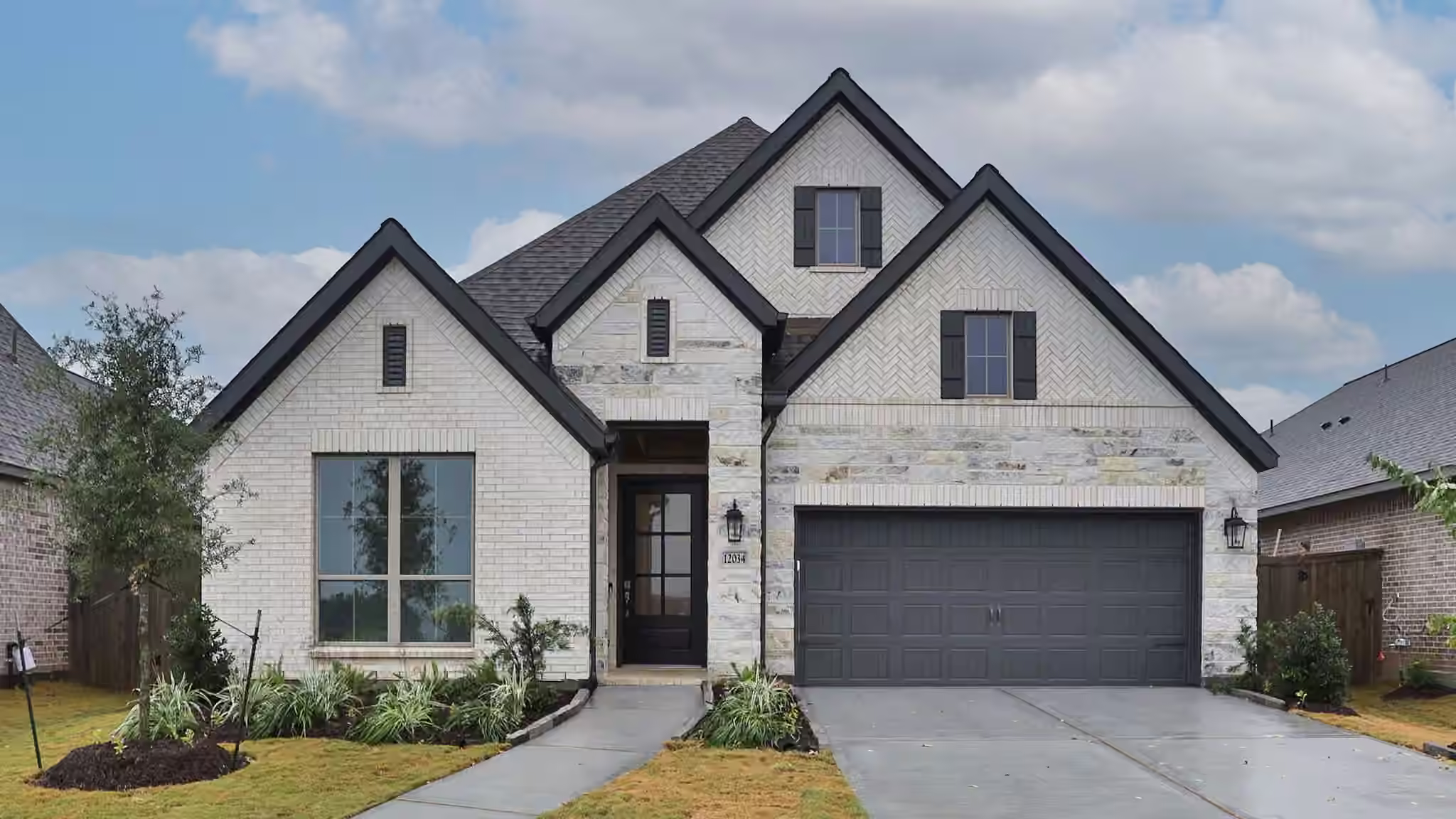 Photo 2 of 12034 Jacob Lane, Mont Belvieu, TX