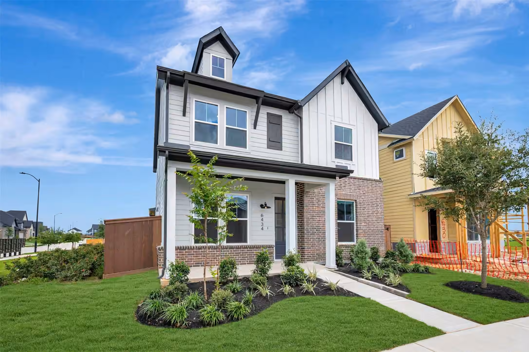 Photo 4 of 6434 Haltwhistle Lane, Katy, TX