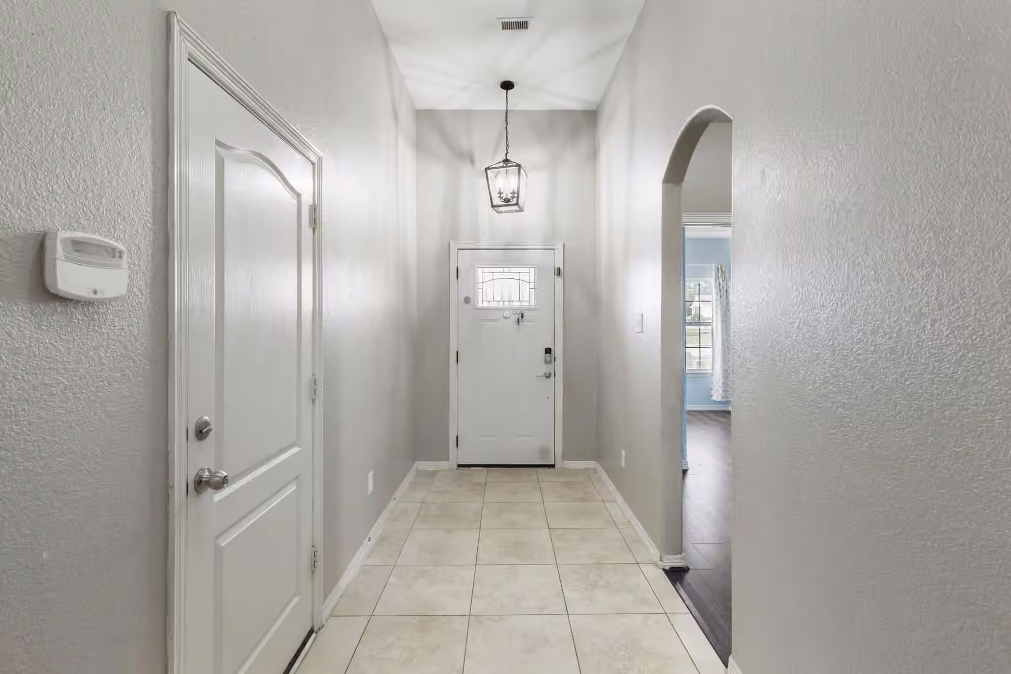 Photo 7 of 8022 N Tarrytown Crossing Drive, Conroe, TX