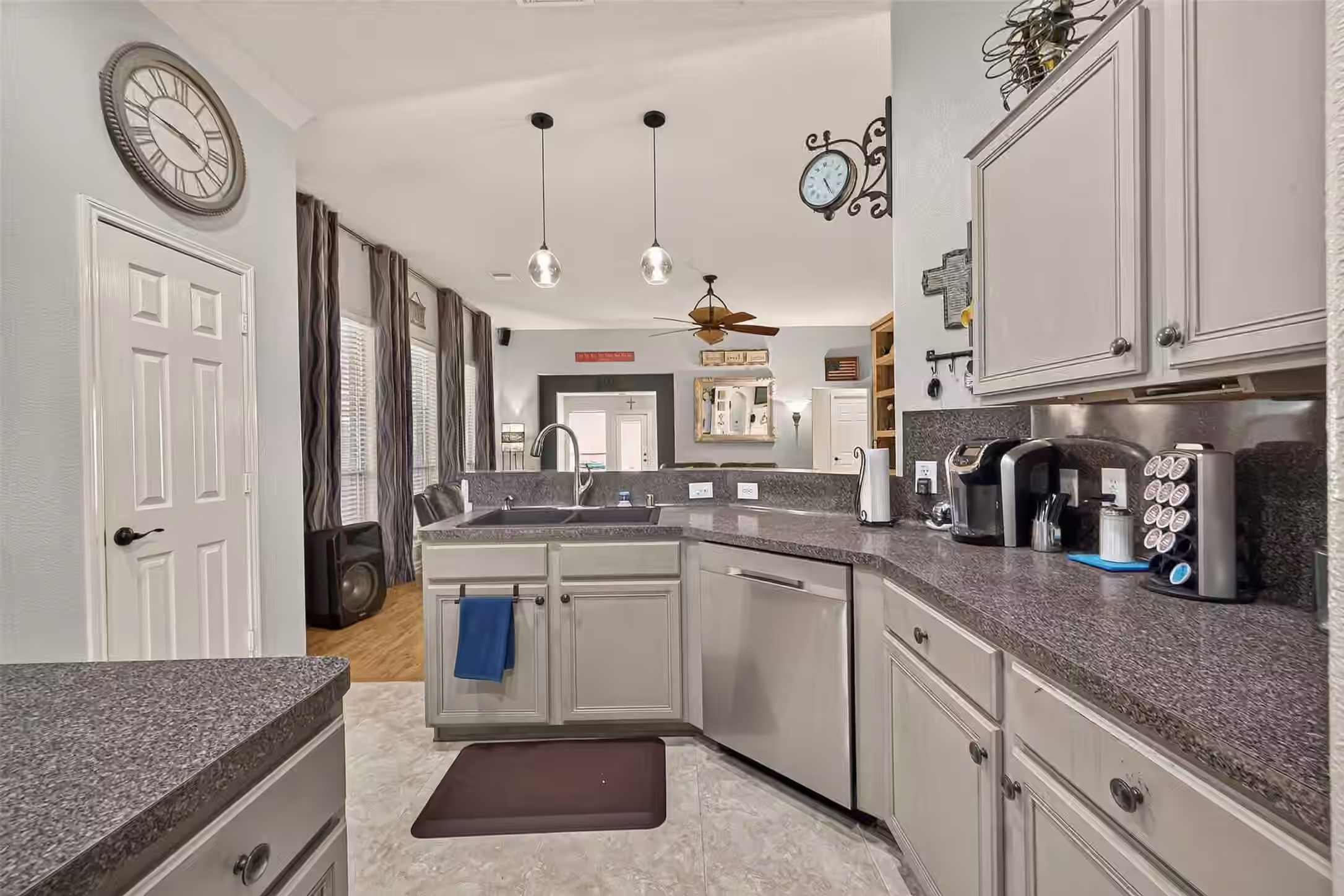Photo 4 of 24223 Emory Green Street, Katy, TX