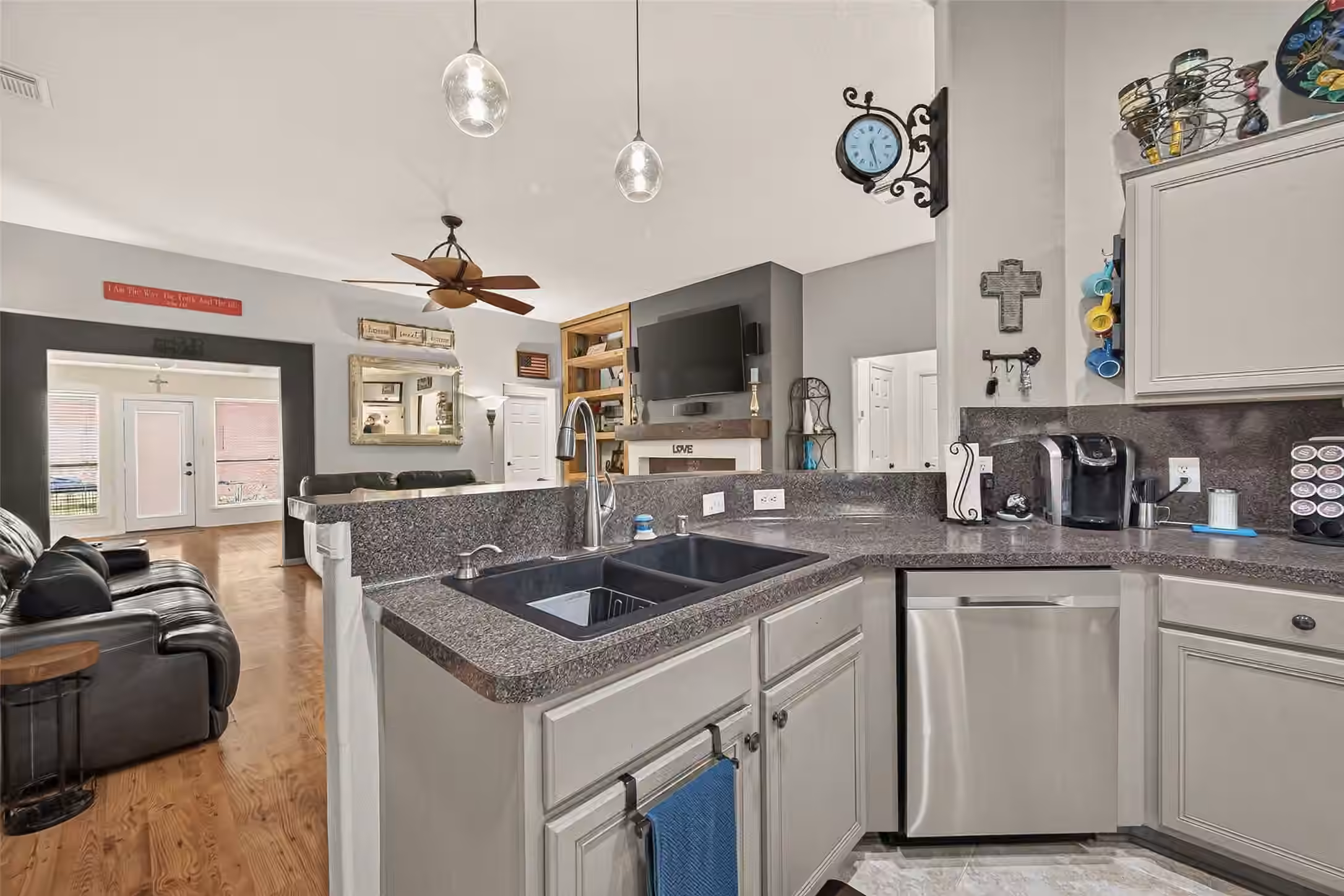 Photo 5 of 24223 Emory Green Street, Katy, TX
