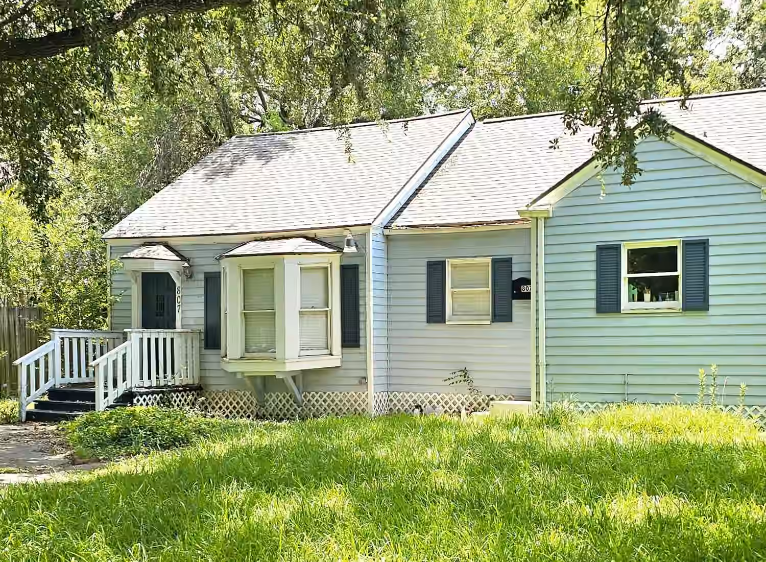 Photo 3 of 807 10th Avenue N, Texas City, TX