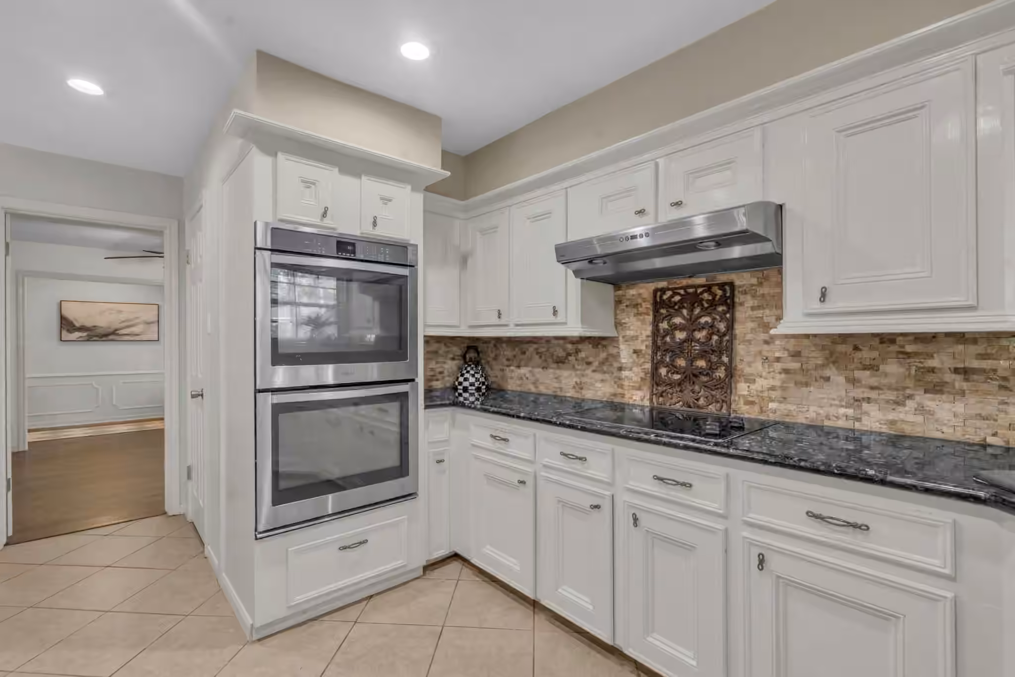 Photo 7 of 6514 Larkmount Drive, Spring, TX