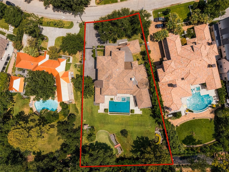 Photo 4 of 309 Glenwood Drive, Houston, TX