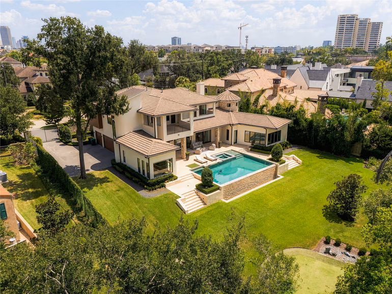 Photo 5 of 309 Glenwood Drive, Houston, TX