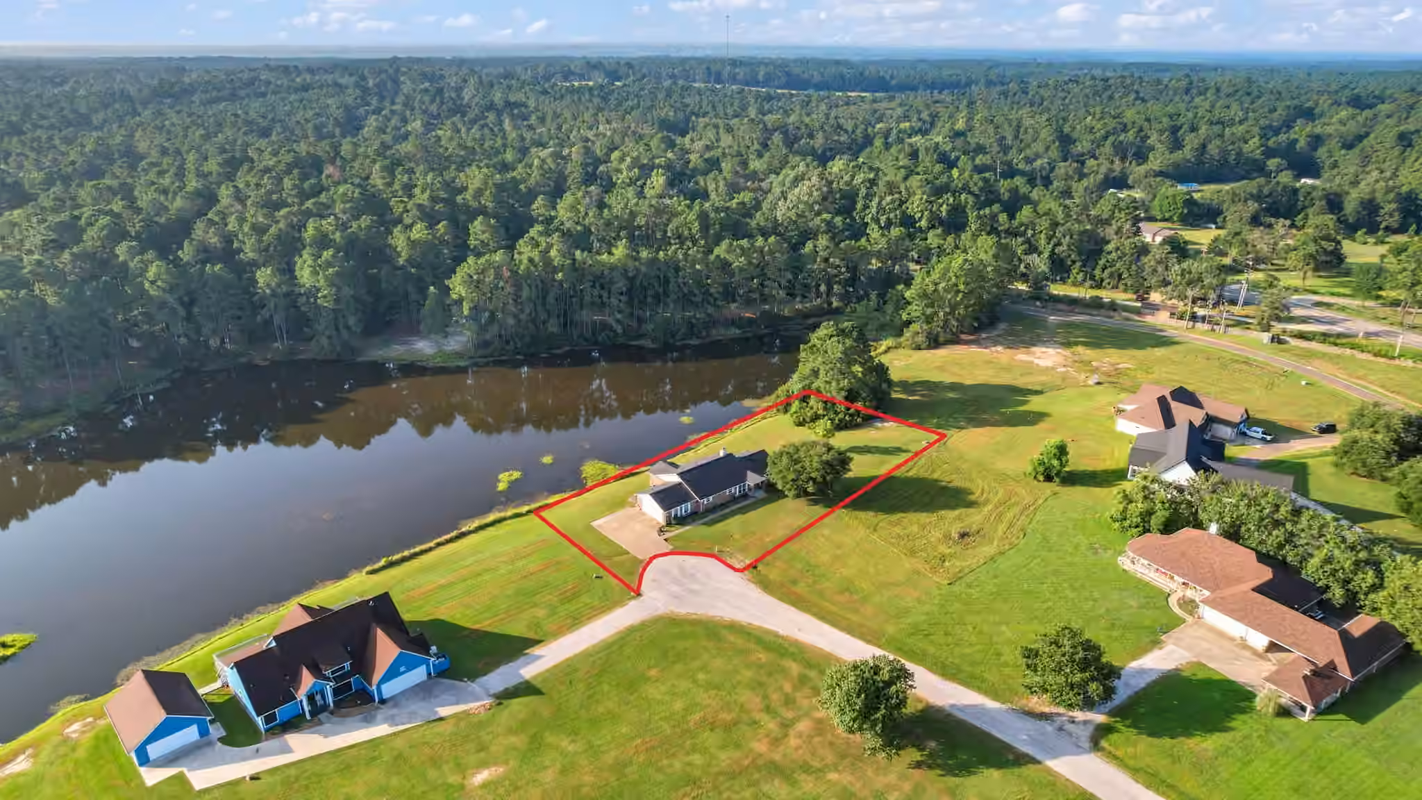Photo of 98 Heather Lane, Trinity, TX 75862