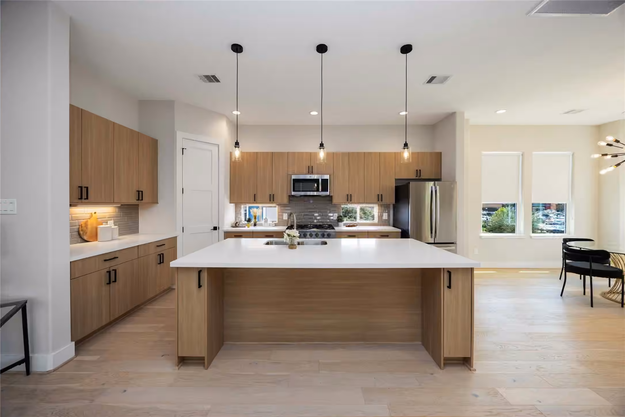 Photo of 2507 N Macgregor Way, Houston, TX