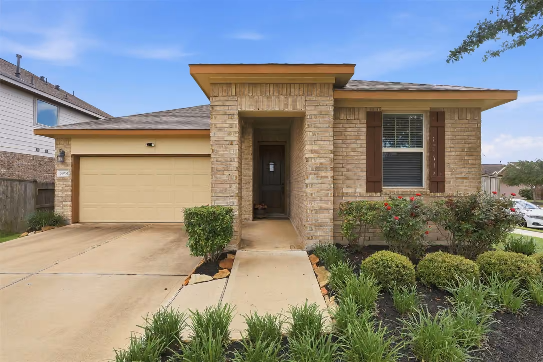 Photo 3 of 26051 Steele Flower Drive, Richmond, TX