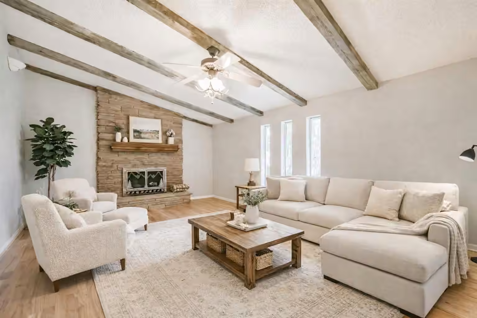 Photo of 410 Riverside Drive, Alvin, TX 77511