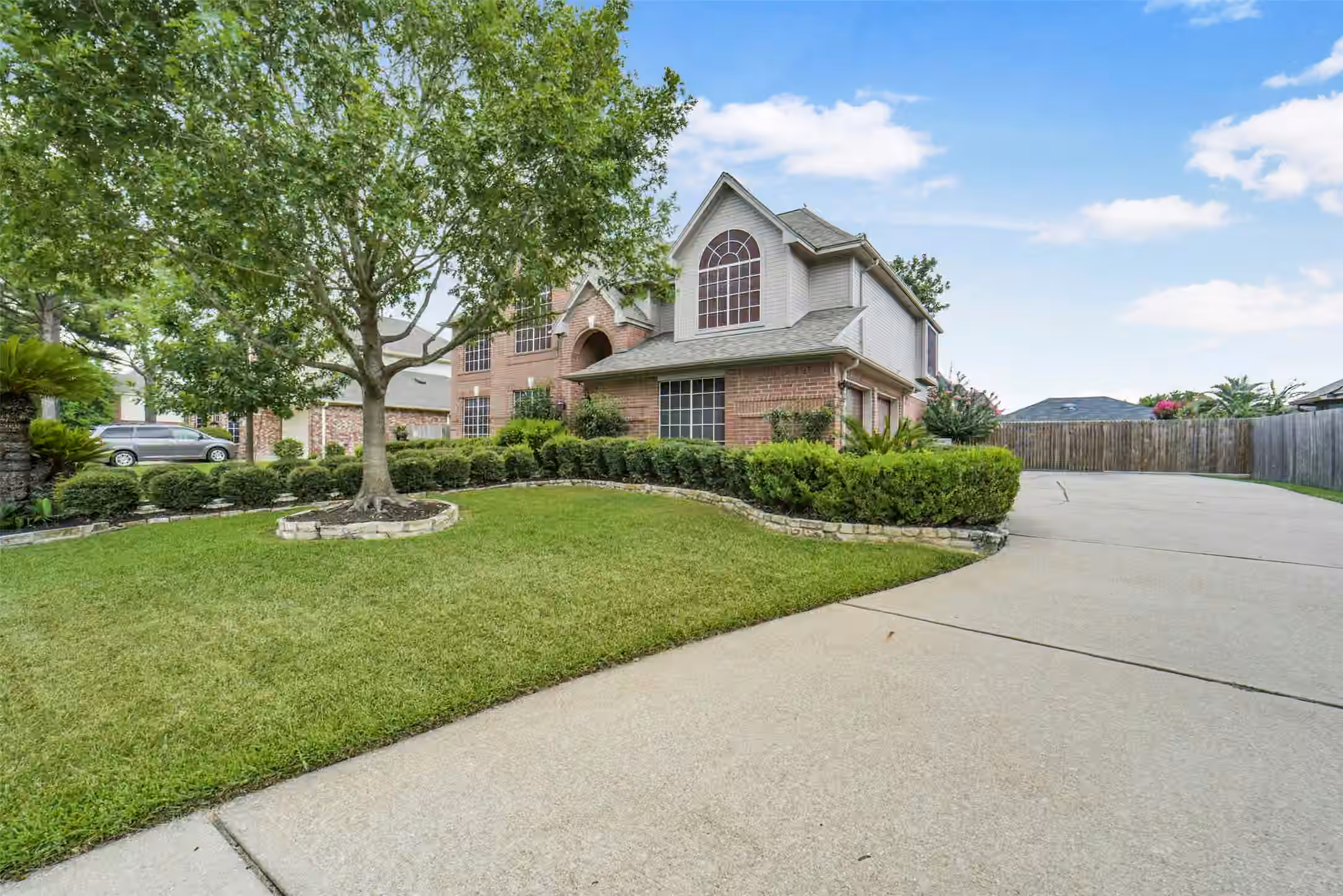 Photo 3 of 15007 Redbud Leaf Lane, Cypress, TX