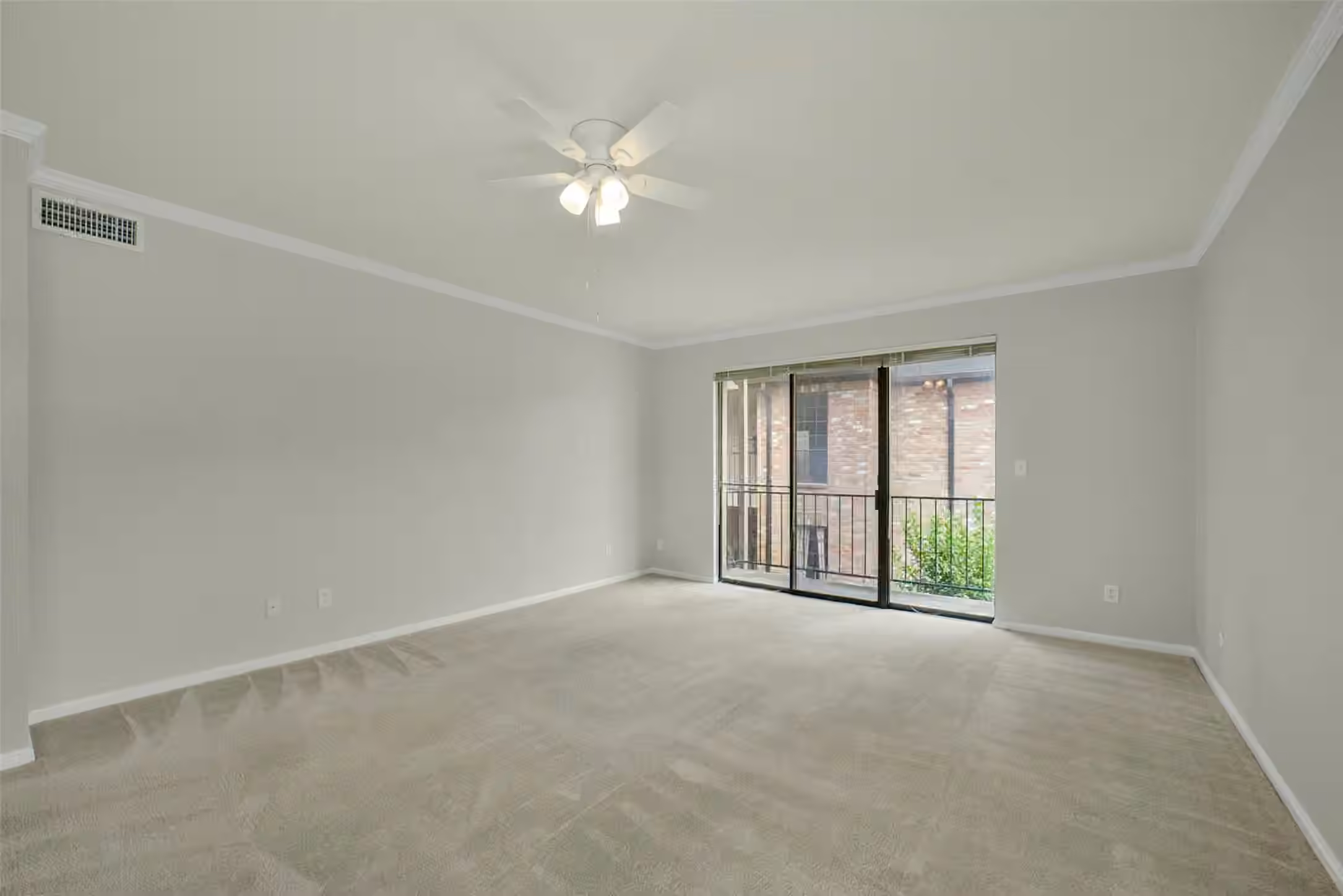 Photo 5 of 2400 N Braeswood Boulevard 213, Houston, TX