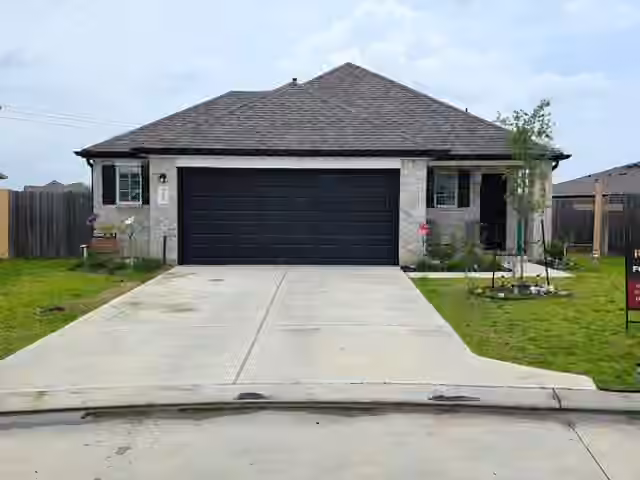 Photo of 16651 Olivewood Lane, Conroe, TX