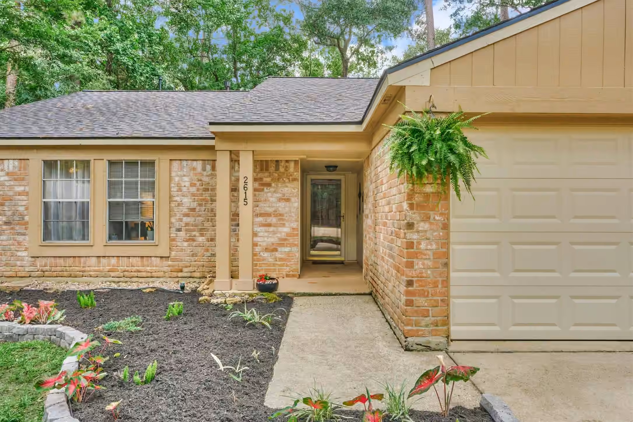 Photo 5 of 2615 Rosewood Place, The Woodlands, TX