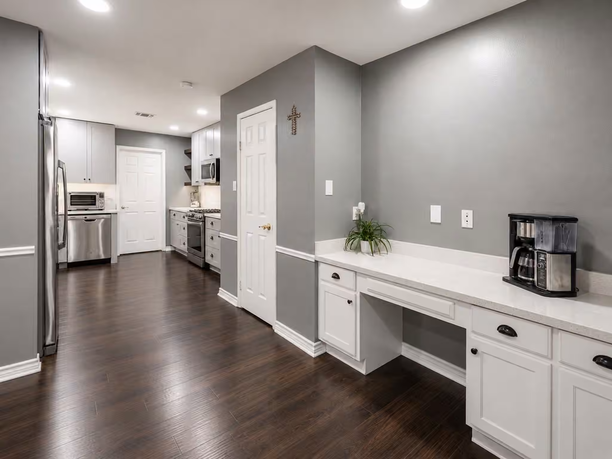Photo 4 of 2815 Woodland Grove Drive, Houston, TX