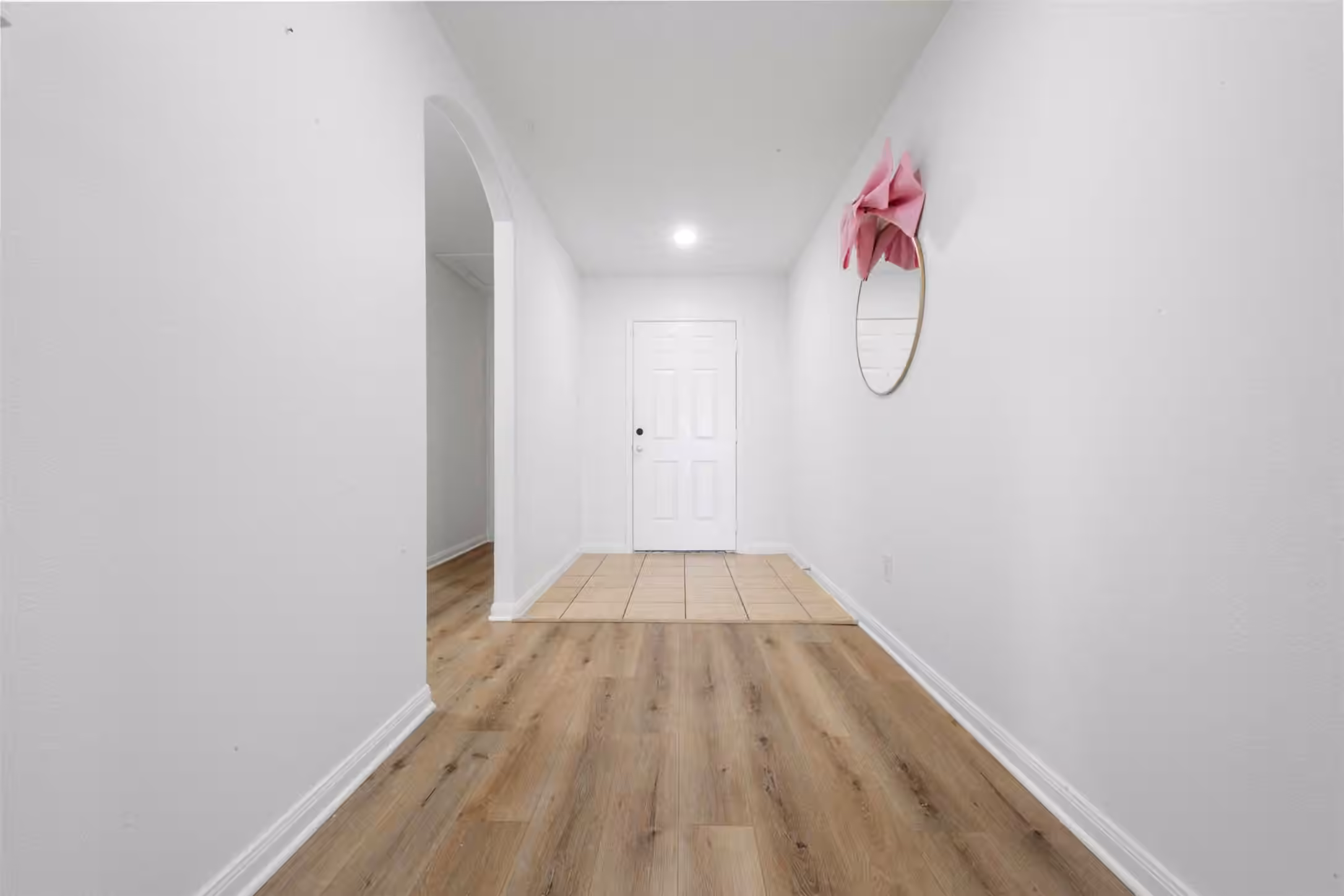 Photo 3 of 830 Paradise Road, Baytown, TX