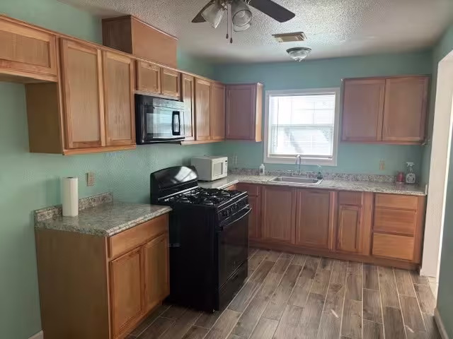 Photo 7 of 101 Pompano Avenue, Galveston, TX