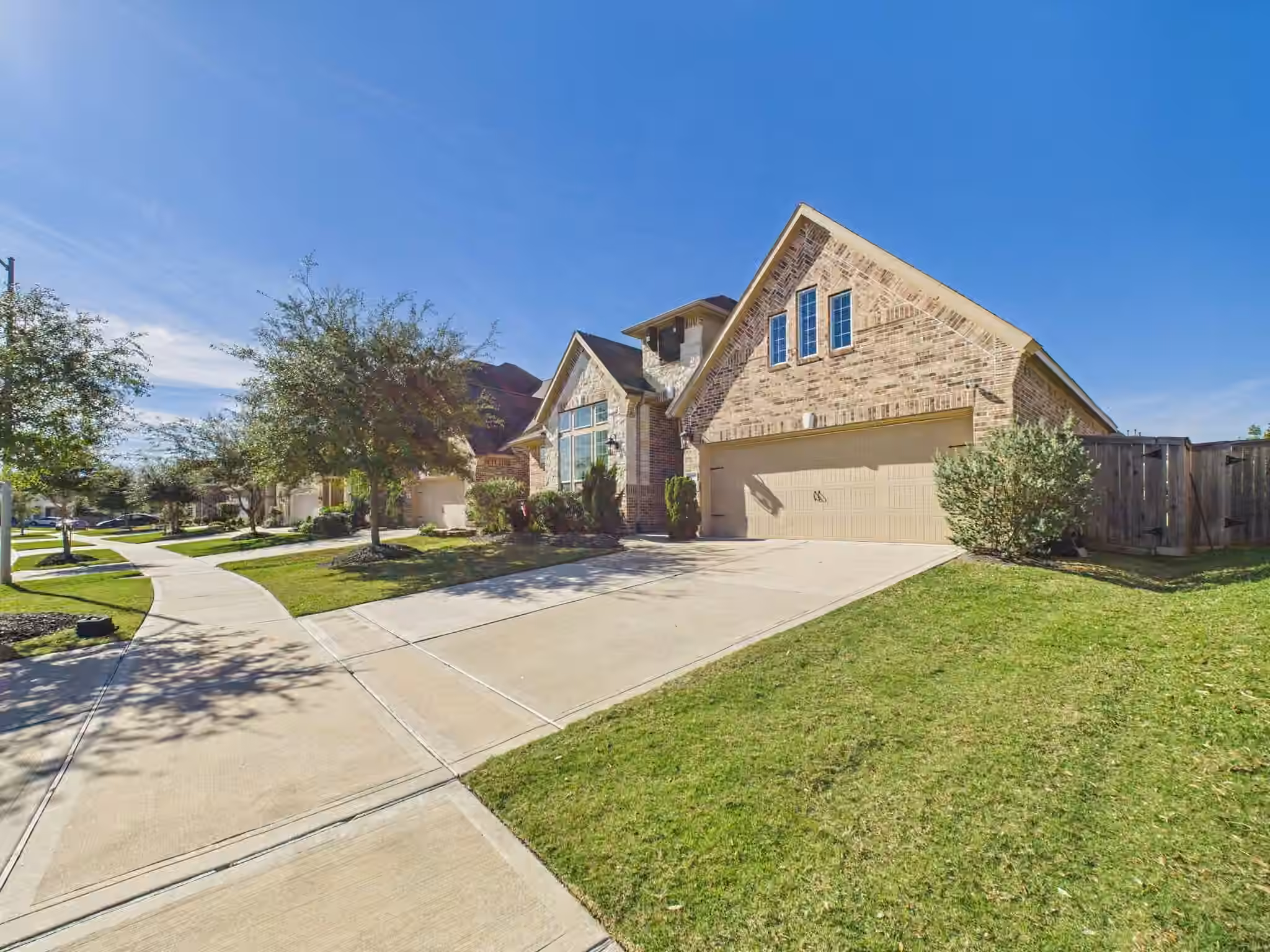 Photo 4 of 14115 Dunsmore Landing Drive, Houston, TX