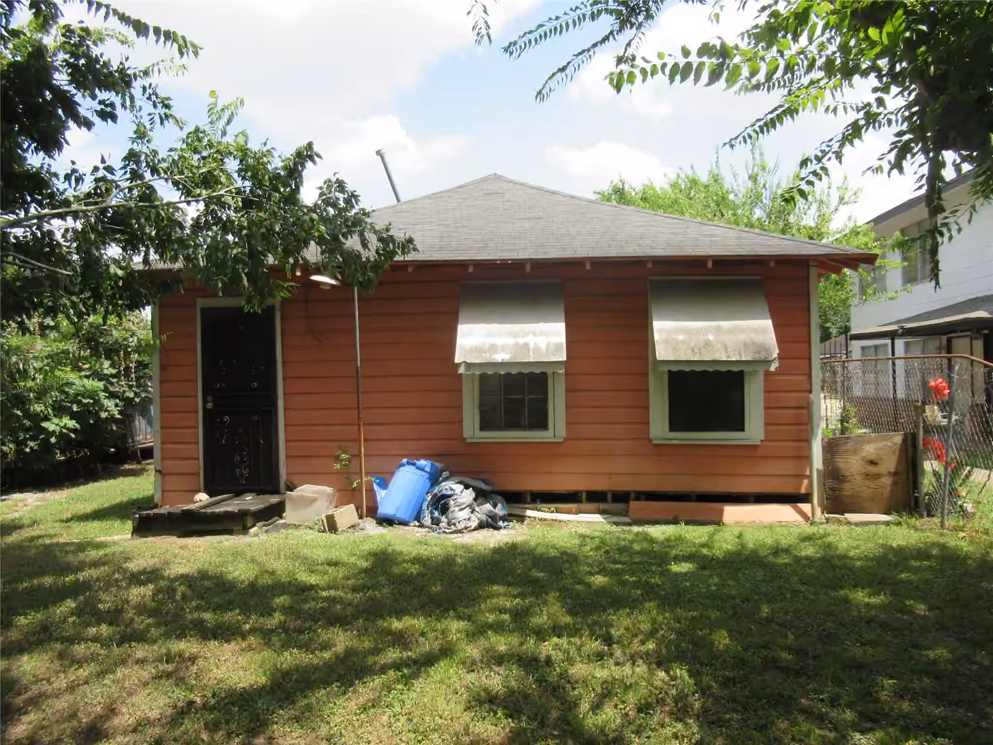 Photo 4 of 3510 Attucks Street, Houston, TX
